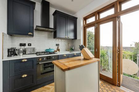 3 bedroom Terraced House for sale in Hazel Road, Uplands, Swansea, SA2