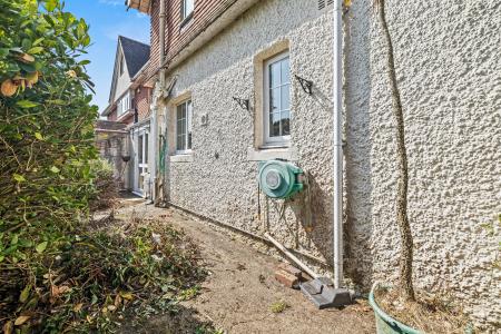 5 bedroom Semi-detached house for sale in Higher Lane, Langland, Swansea, SA3