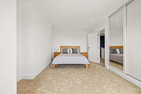 4 bedroom Detached house for sale in Higher Lane, Langland, Swansea, SA3