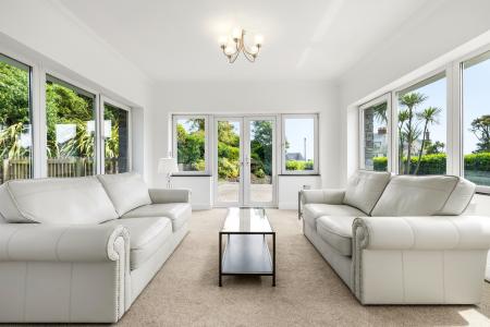 4 bedroom Detached house for sale in Higher Lane, Langland, Swansea, SA3