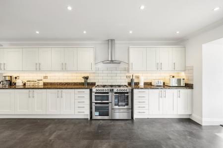 4 bedroom Detached house for sale in Higher Lane, Langland, Swansea, SA3