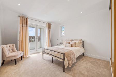 4 bedroom Detached house for sale in Higher Lane, Langland, Swansea, SA3