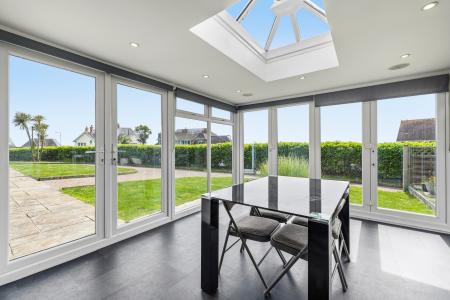 4 bedroom Detached house for sale in Higher Lane, Langland, Swansea, SA3