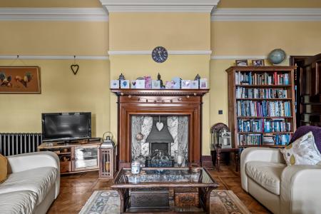 4 bedroom Semi-detached house for sale in Higher Lane, Langland, Swansea, SA3