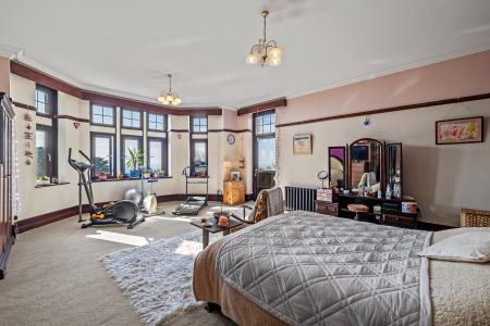 4 bedroom Semi-detached house for sale in Higher Lane, Langland, Swansea, SA3