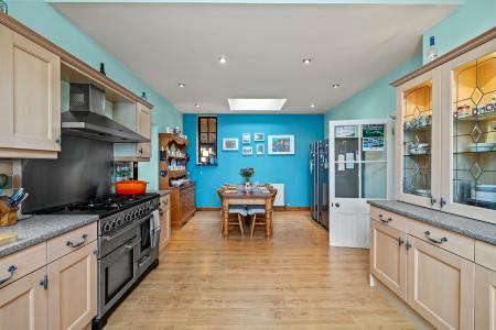 4 bedroom Semi-detached house for sale in Higher Lane, Langland, Swansea, SA3