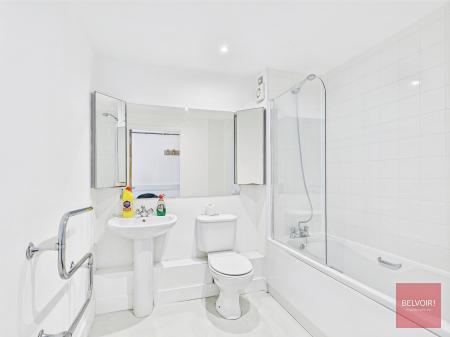 1 bedroom Flat for sale in J Shed, Swansea, SA1