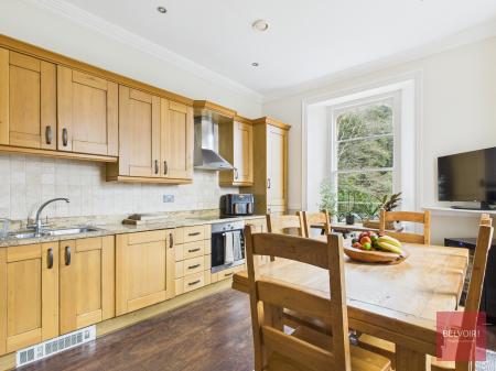 2 bedroom Apartment for sale in Langland Bay Manor, Langland, Swansea, SA3