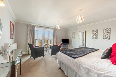 15 bedroom Detached house for sale in Mumbles Road, Mumbles, Swansea, SA3