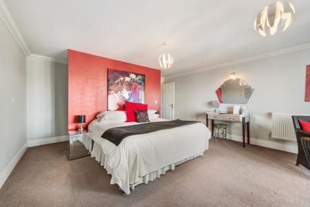 15 bedroom Detached house for sale in Mumbles Road, Mumbles, Swansea, SA3