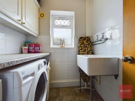 4 bedroom Detached house for sale in Oldway, Bishopston, Swansea, SA3