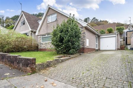 Penlan Crescent, Uplands, Swansea, SA2