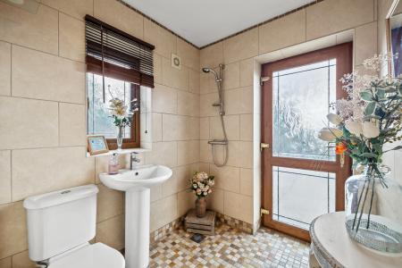 4 bedroom Detached house for sale in Pentredwr Road, Llansamlet, Swansea, SA7