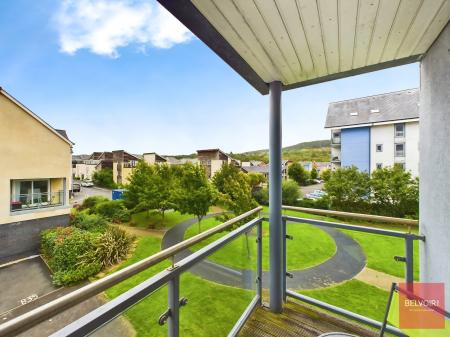 1 bedroom Flat for sale in Phoebe Road, Swansea, SA1