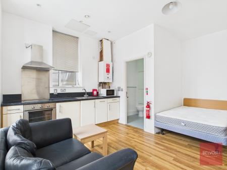 1 bedroom Flat for sale in Portland House Apartments, City Centre, Swansea, SA1