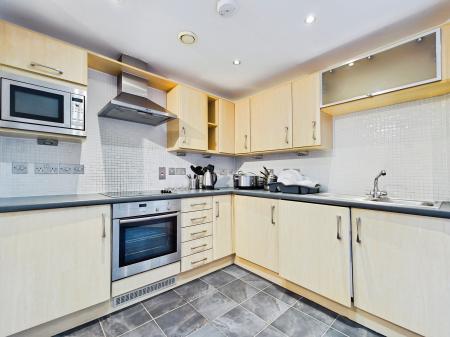 1 bedroom Flat for sale in Princess Way, Princess Way, Swansea, SA1