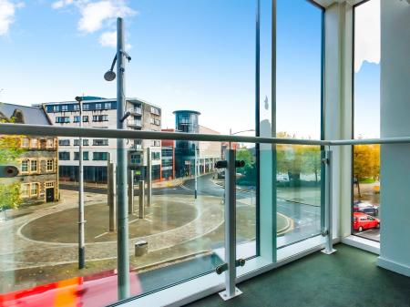 1 bedroom Flat for sale in Princess Way, Princess Way, Swansea, SA1