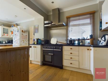 4 bedroom Semi-detached house for sale in Pyle Road, Bishopston, Swansea, SA3