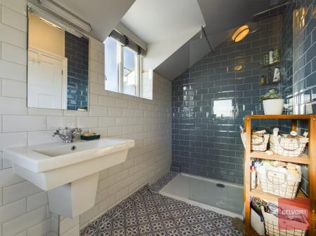 4 bedroom Semi-detached house for sale in Pyle Road, Bishopston, Swansea, SA3