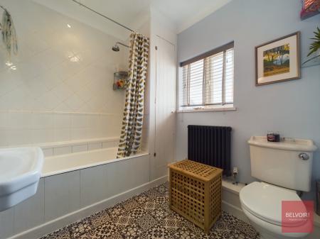 4 bedroom Semi-detached house for sale in Pyle Road, Bishopston, Swansea, SA3