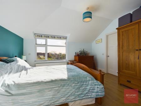 4 bedroom Semi-detached house for sale in Pyle Road, Bishopston, Swansea, SA3