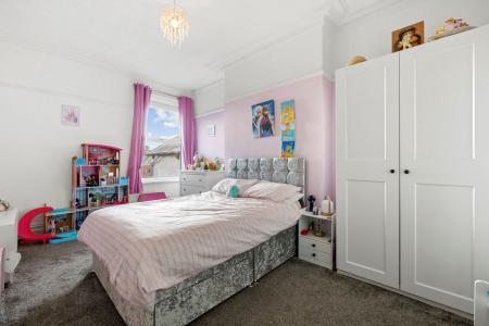 5 bedroom Semi-detached house for sale in Queens Road, Sketty, Swansea, SA2