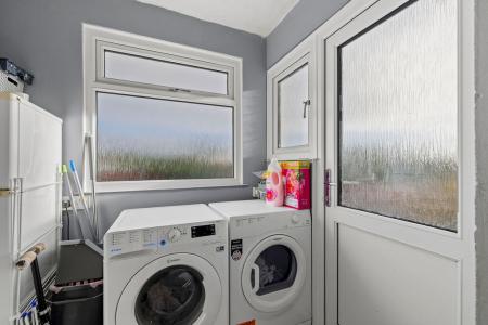 5 bedroom Semi-detached house for sale in Queens Road, Sketty, Swansea, SA2