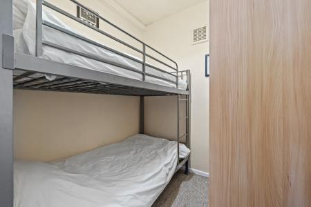 2 bedroom Flat for sale in Redcliffe Apartments, Swansea, SA3