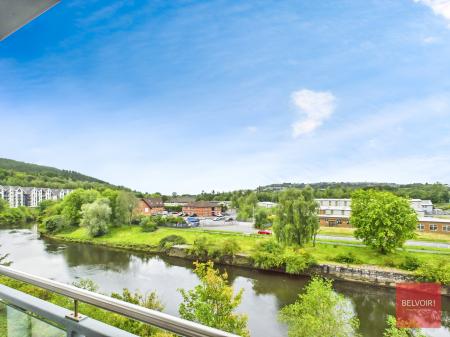 1 bedroom Flat for sale in Sirius Apartments, Pentrechwyth, Swansea, SA1