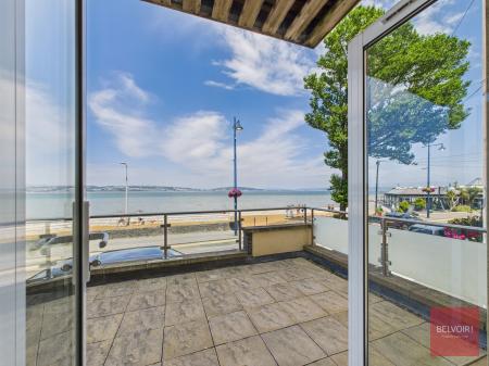 2 bedroom Flat for sale in The Boathouse, Mumbles Road, Mumbles, Swansea, SA3