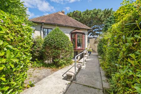 3 bedroom Detached house for sale in The Coach House, Higher Lane, Mumbles, Swansea, SA3