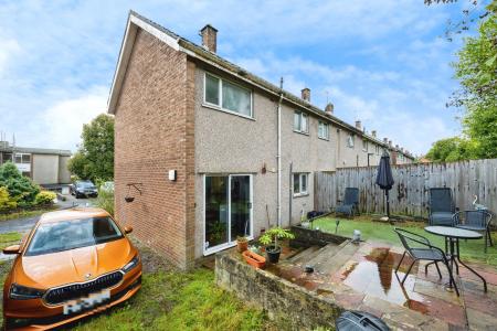3 bedroom End of terrace house for sale in Whitethorn Place, Sketty, Swansea, SA2