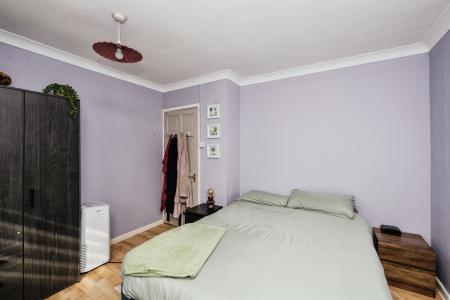 3 bedroom End of terrace house for sale in Whitethorn Place, Sketty, Swansea, SA2