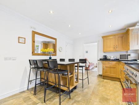 5 bedroom Detached house to let in Applegrove, Reynoldston, Swansea, SA3