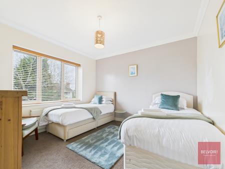 5 bedroom Detached house to let in Applegrove, Reynoldston, Swansea, SA3