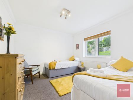 5 bedroom Detached house to let in Applegrove, Reynoldston, Swansea, SA3