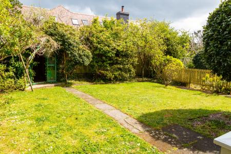 3 bedroom Detached house to let in Beaufort Close, Langland, Swansea, SA3