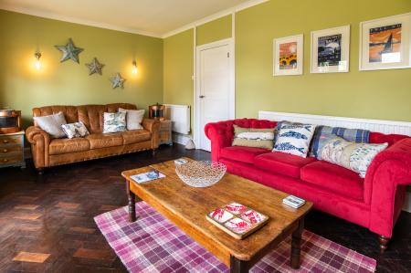 3 bedroom Detached house to let in Beaufort Close, Langland, Swansea, SA3