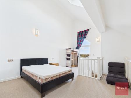 2 bedroom Duplex to let in Britannia Apartments, Copper Quarter, Swansea, SA1