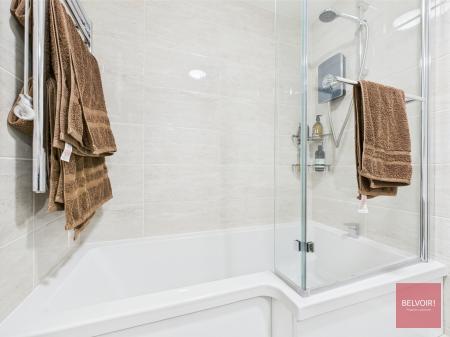 2 bedroom Flat to let in Caswell Bay Court, Caswell Road, Caswell, Swansea, SA3