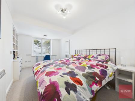 2 bedroom Flat to let in Caswell Bay Court, Caswell Road, Caswell, Swansea, SA3