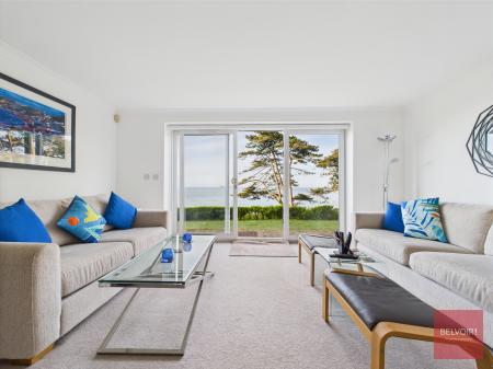 2 bedroom Flat to let in Caswell Bay Court, Caswell Road, Caswell, Swansea, SA3