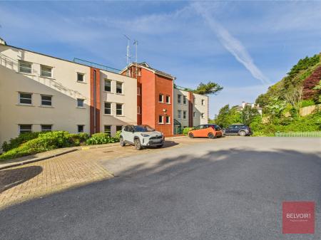 2 bedroom Flat to let in Caswell Bay Court, Caswell Road, Caswell, Swansea, SA3