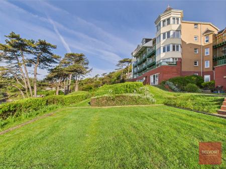 2 bedroom Flat to let in Caswell Bay Court, Caswell Road, Caswell, Swansea, SA3