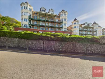 2 bedroom Flat to let in Caswell Bay Court, Caswell Road, Caswell, Swansea, SA3
