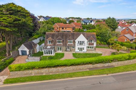 4 bedroom Detached house to let in Higher Lane, Langland, Swansea, SA3