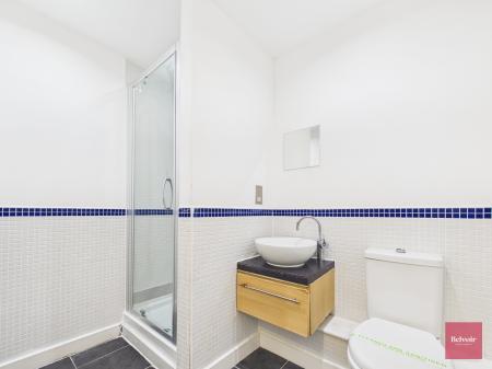 1 bedroom Studio flat to let in Excelsior Buildings, Princess Way, Princess Way, Swansea, SA1