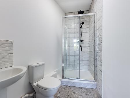 2 bedroom Flat to let in Kings Buildings, City Centre, Swansea, SA1