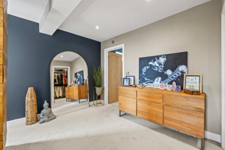 6 bedroom Detached house for sale in Whitestone Close, Mayals, Swansea, SA3