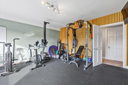 6 bedroom Detached house for sale in Whitestone Close, Mayals, Swansea, SA3